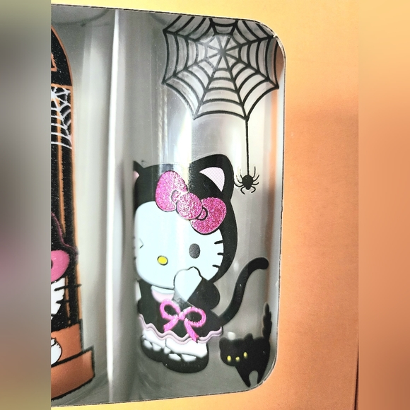 Hello Kitty Halloween Glassware Set of 4 10oz Glasses - Picture 6 of 6